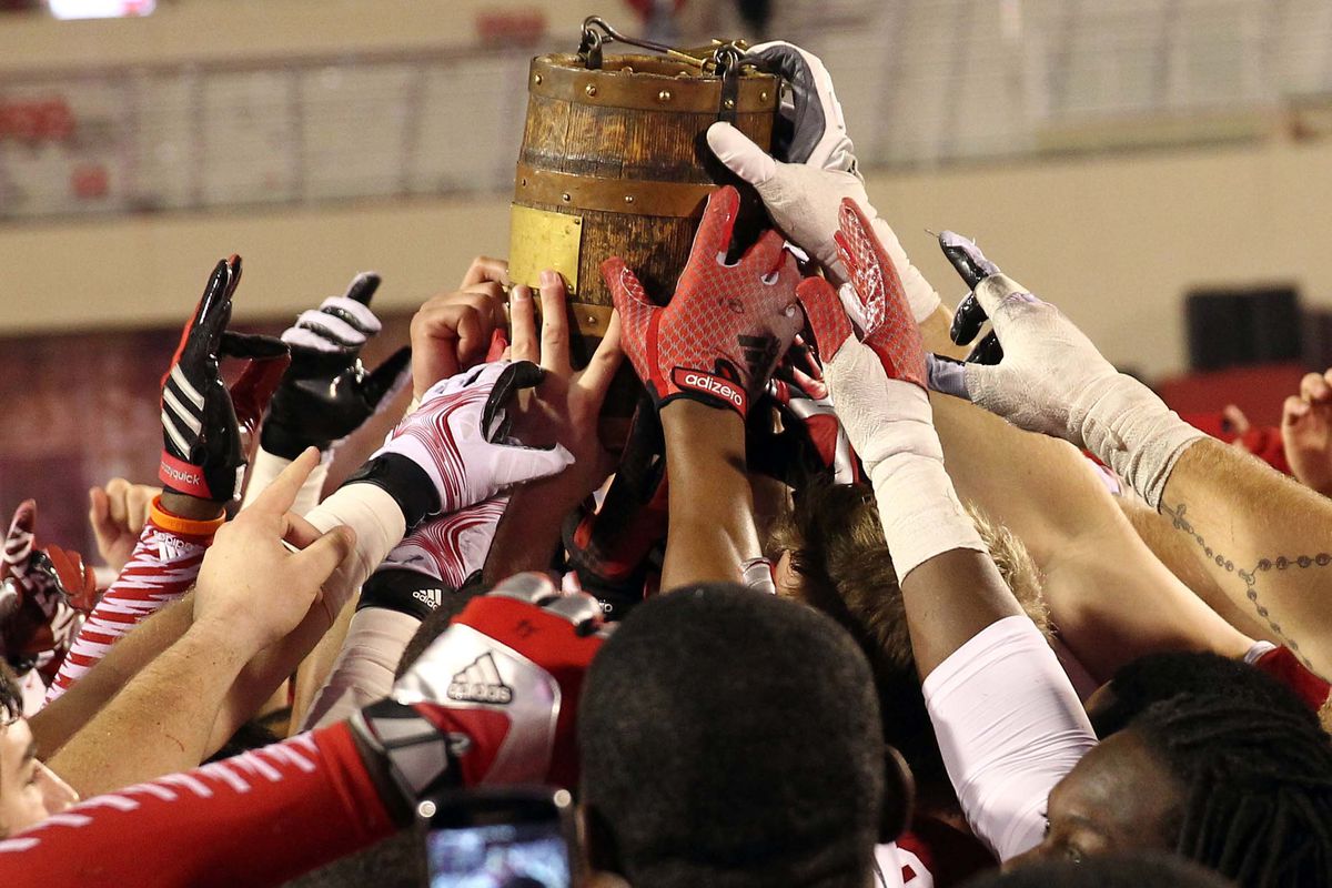 Old Oaken Bucket The Daily Hoosier